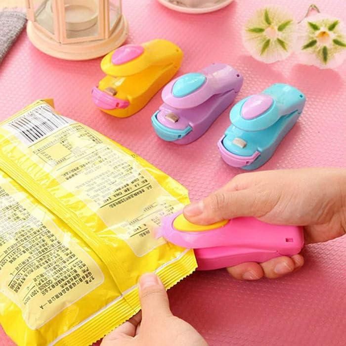 Portable mini sealing machine