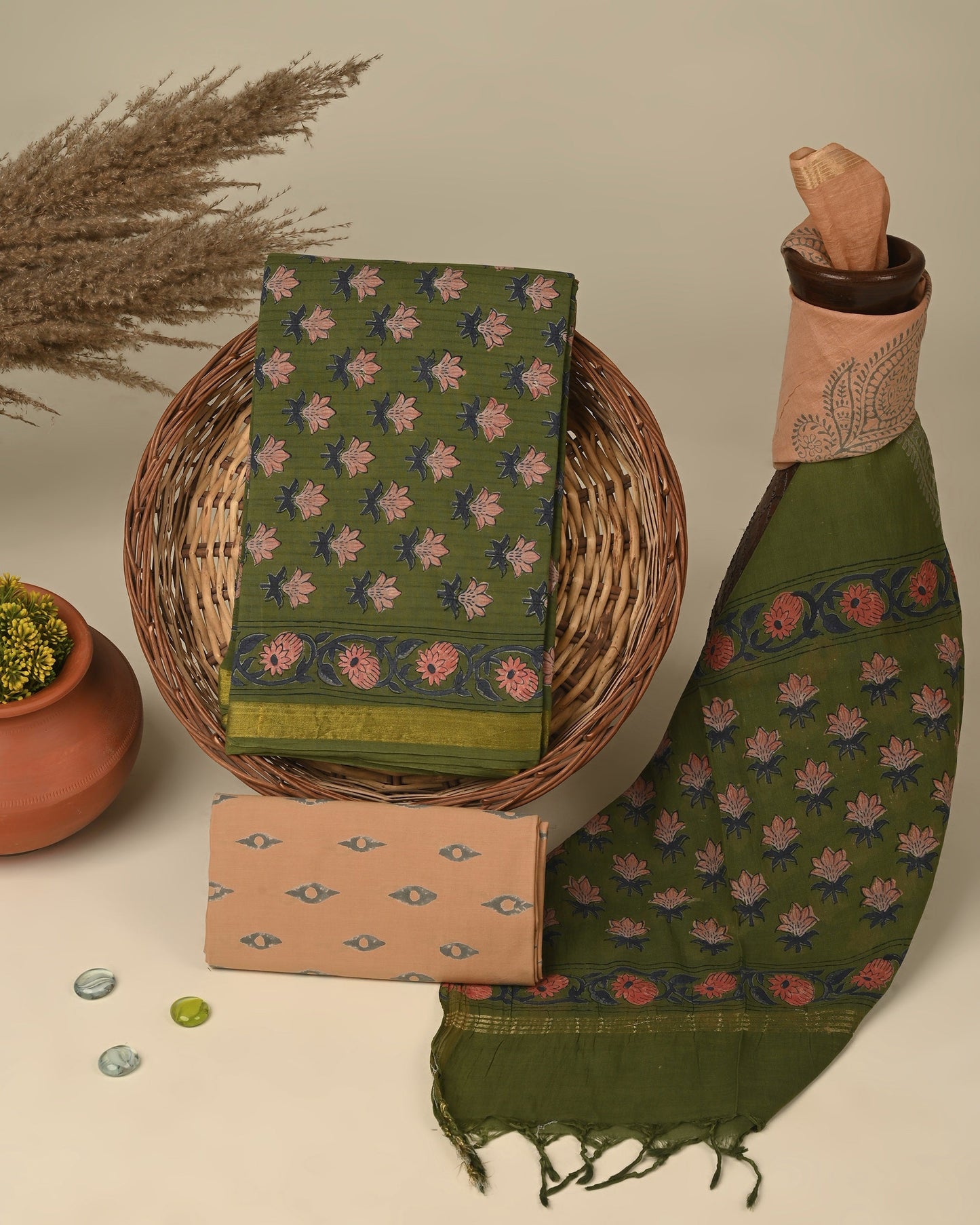 SOUTH COTTON SUITS (MANGALGIRI)
